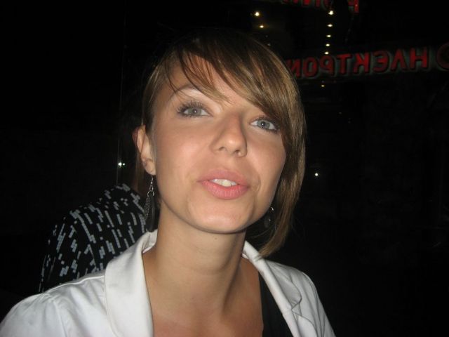 i/Kranj/Absolvent08/07-BlackWhiteParty/absolvent 1829.jpg_640.jpg